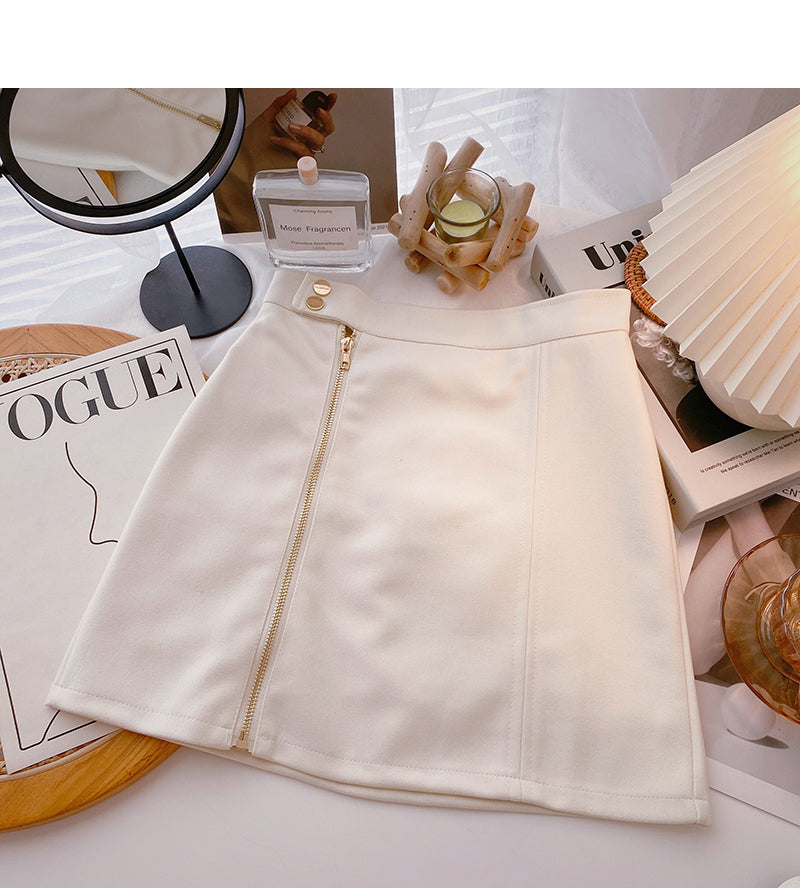 The new Korean version is slim and versatile, with a trend of casual short skirts  5613