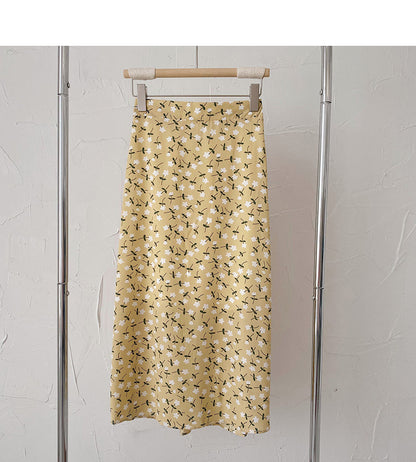 Sweet broken flowers show thin high waist A-shaped medium length skirt  5823