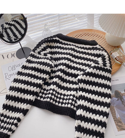 Korean version of foreign style aging stripe design long sleeve top  5914