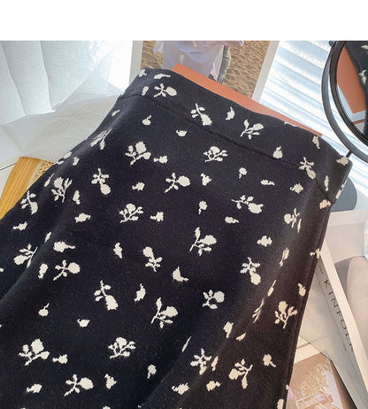 Korean style design, slim temperament, A-line skirt, high waist, elastic  5768