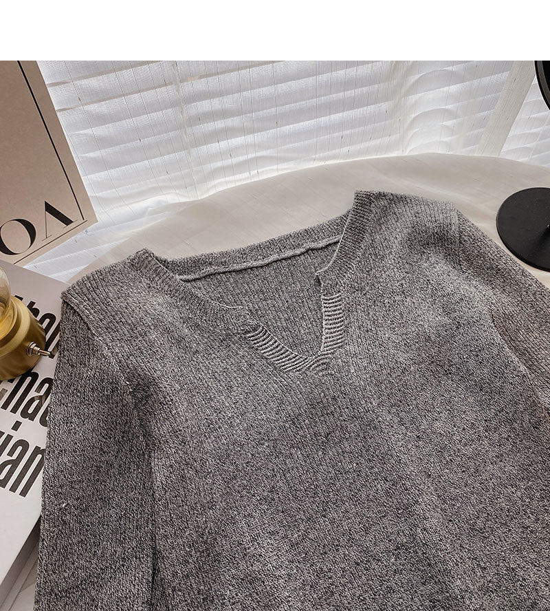 Long sleeved sweater solid V-neck top  6535