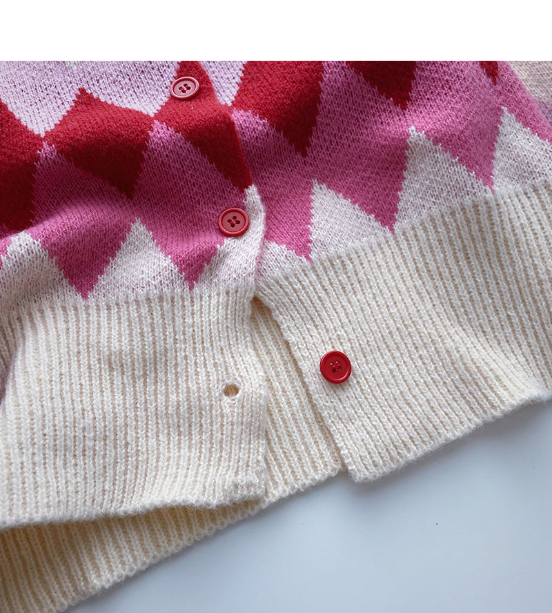 Lingge contrast color sweet retro long sleeved sweater  6206