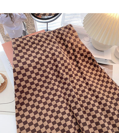 Retro fashion net red checkerboard high waist A-shaped skirt  5763
