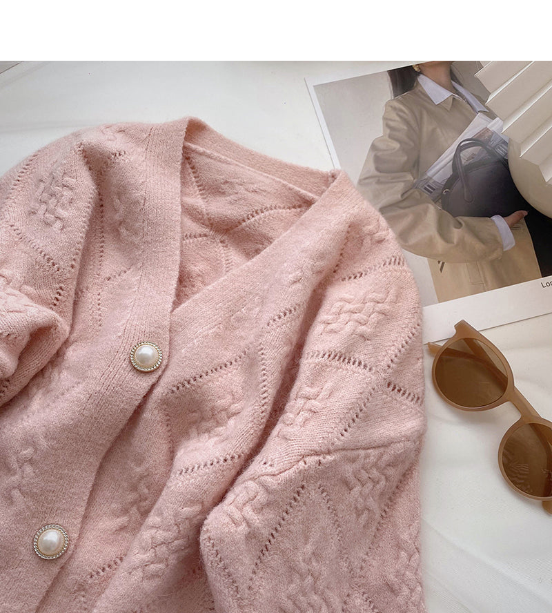 Gentle French retro pearl button V-Neck long sleeve top  6051