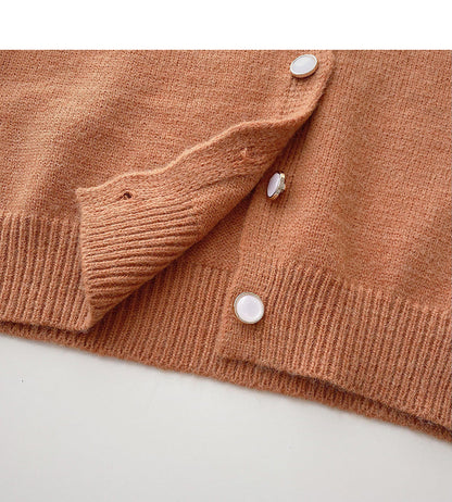 Western style retro embroidered doll neck short long sleeve Knitted Top  5969