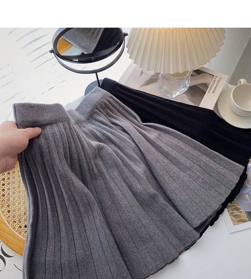 Pleated skirt, women's design, versatile knitted skirt  5271