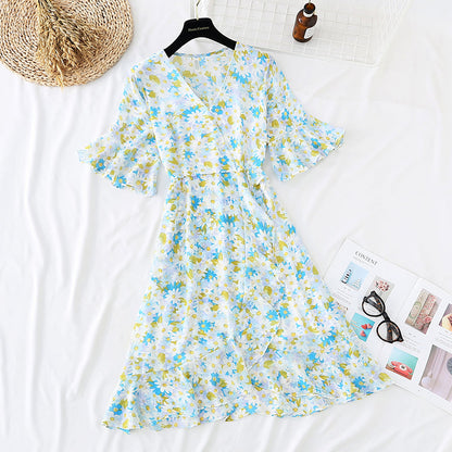 The new Daisy chiffon skirt is slim at the waist  4677