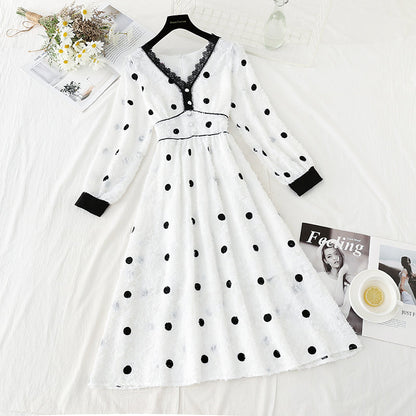 New lace stitching French waist closing slim age reducing skirt  4554