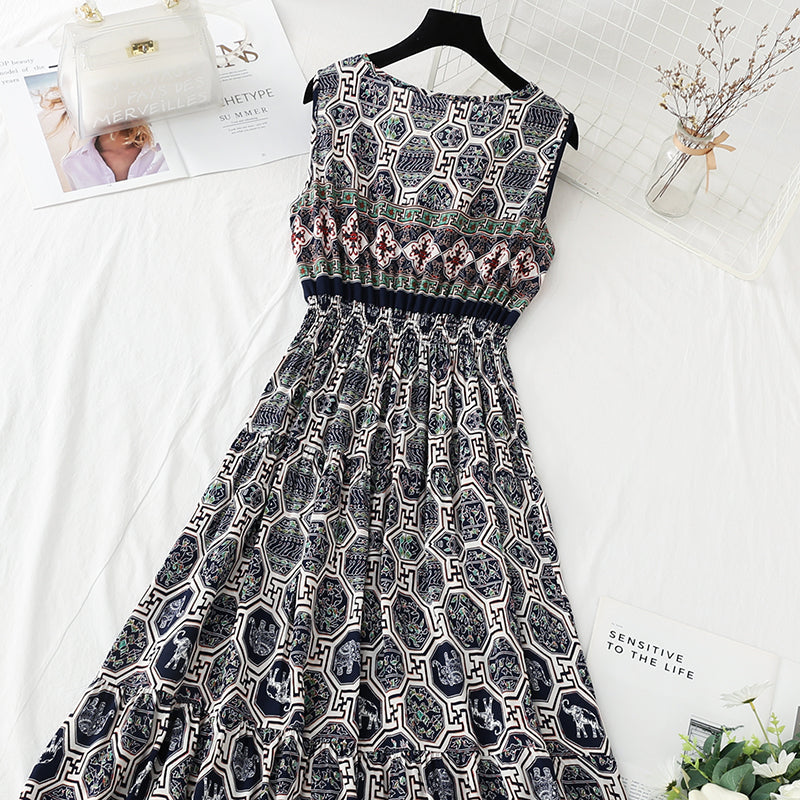 Long skirt with slim waist and French retro national style beach skirt  4126
