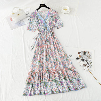 Small fresh thin tea break skirt V-neck seaside holiday dress  4232