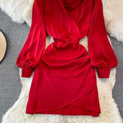 Lapel waistband slim pleated buttock bottomed dress  3752