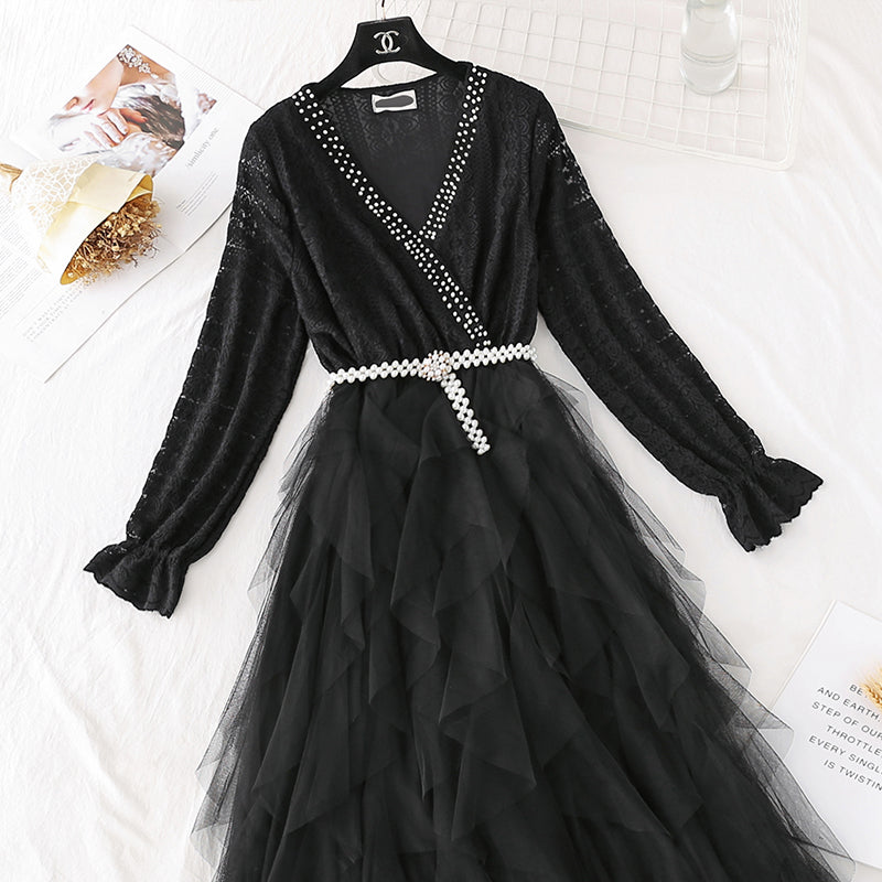 Lace dress French Vintage mesh stitched cake skirt with a slim waist  4498