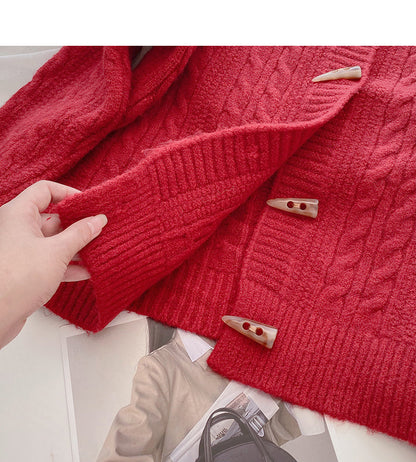 Ox horn button round neck twist sweater  6169