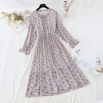 Pleated skirt, elastic waist, thin and age reducing Floral Dress  4570