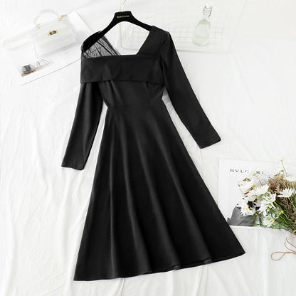New versatile light and luxurious design feeling bottomed small black skirt  4565