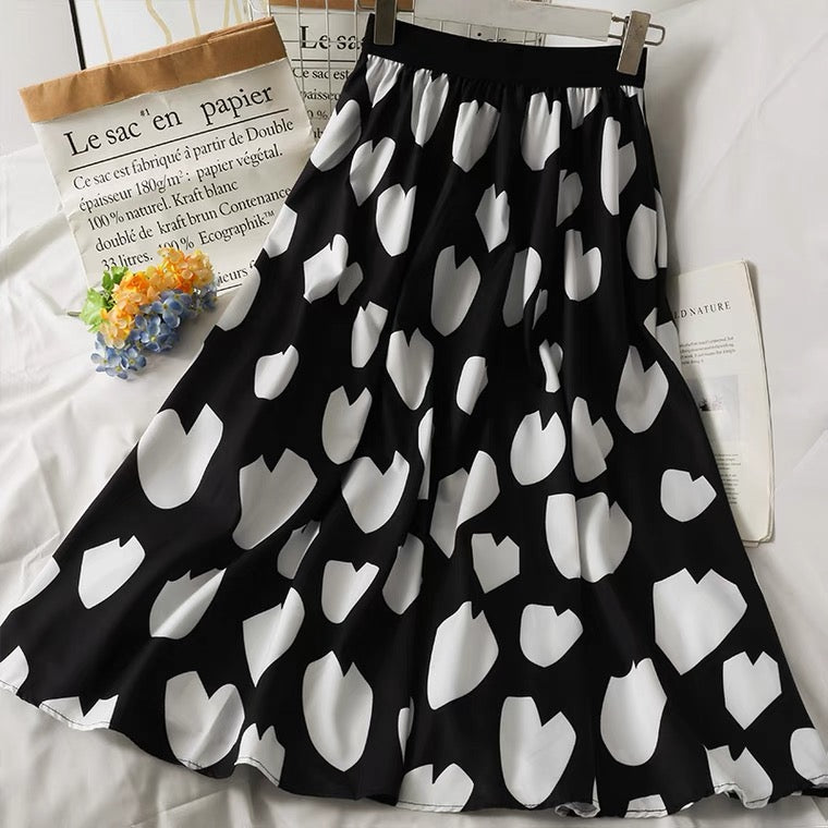 Sweet wind, heart print mid-length skirt, high waist thin A-line skirt  3595