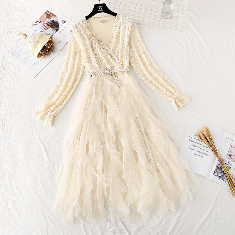 Lace dress French Vintage mesh stitched cake skirt with a slim waist  4498