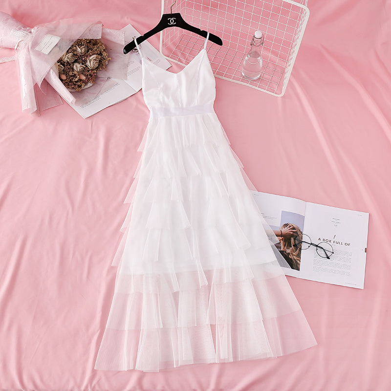 The new waist is slim, and the mesh cake skirt is long  4110