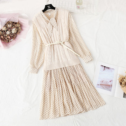New style small fragrance fashion skirt foreign style two-piece set  4447
