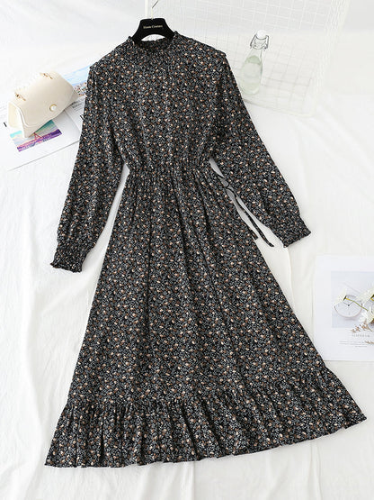 The new lace up waist is slim, and the flounced bottom skirt  4786