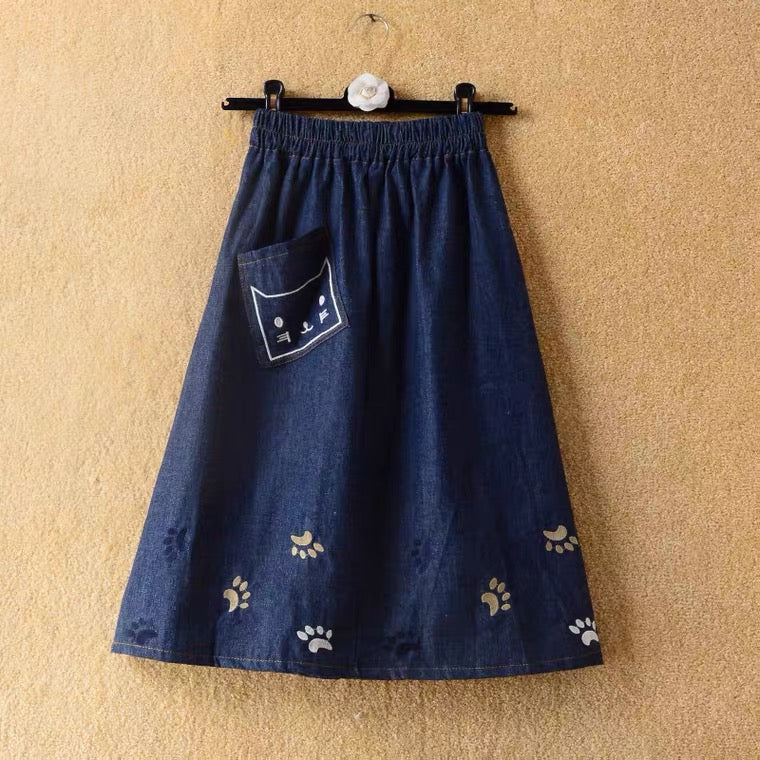 Spring and summer, new ,denim skirt, cute cat embroidery, high waist big swing mid-length skirt, A-line skirt  3611