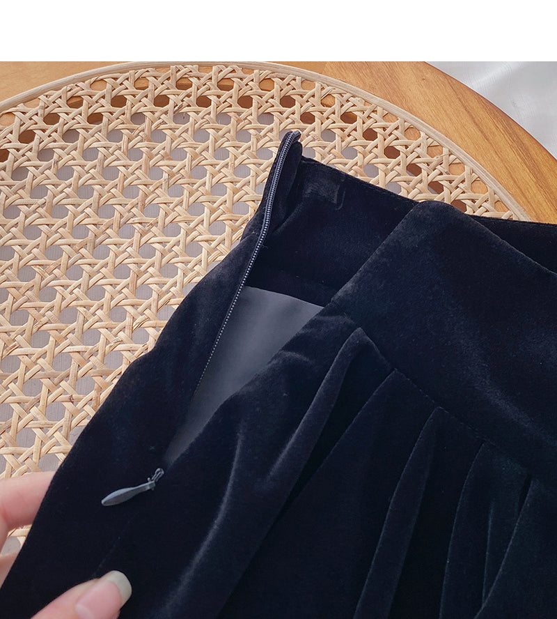 The new Korean version of the small man is thin, and the black A-line skirt  5290