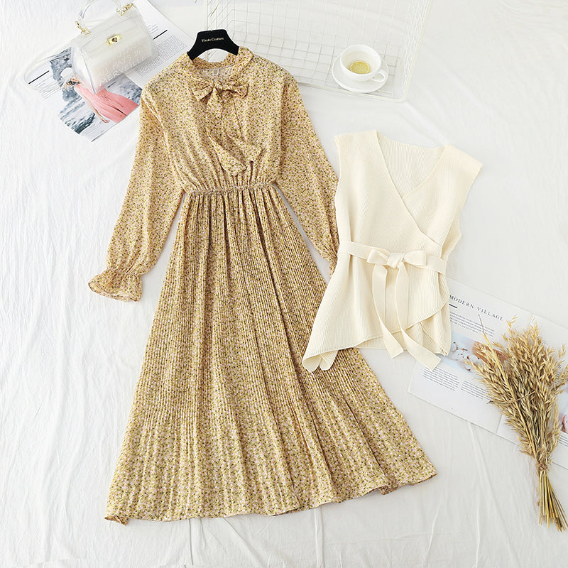 Suit knitted vest Pleated Chiffon Skirt two piece long skirt  3909