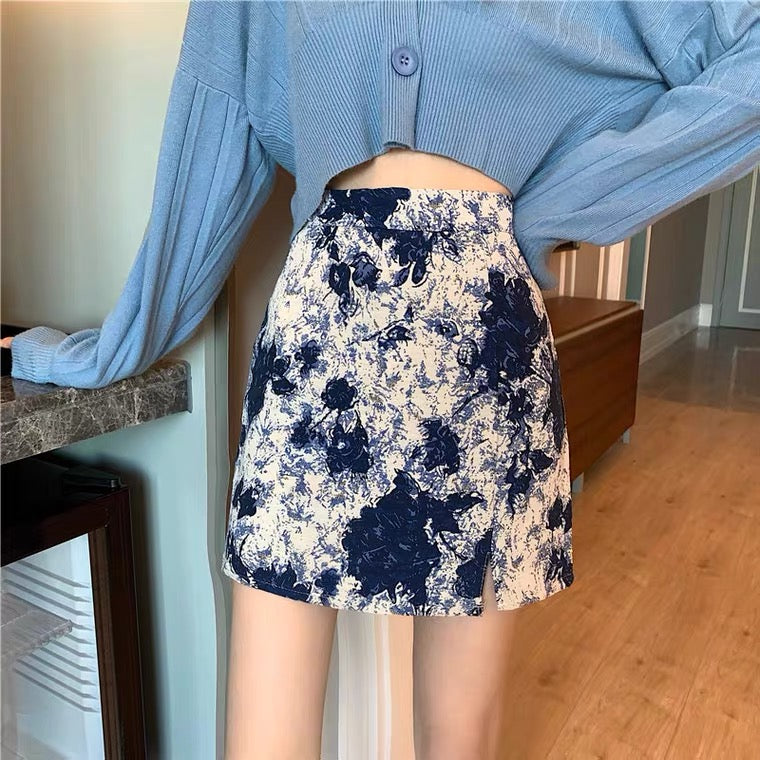 Oil painting skirt, new style, high waist, short skirt, buttock skirt, split A-line skirt  3558