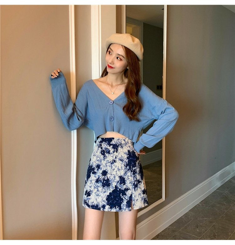 Oil painting skirt, new style, high waist, short skirt, buttock skirt, split A-line skirt  3558