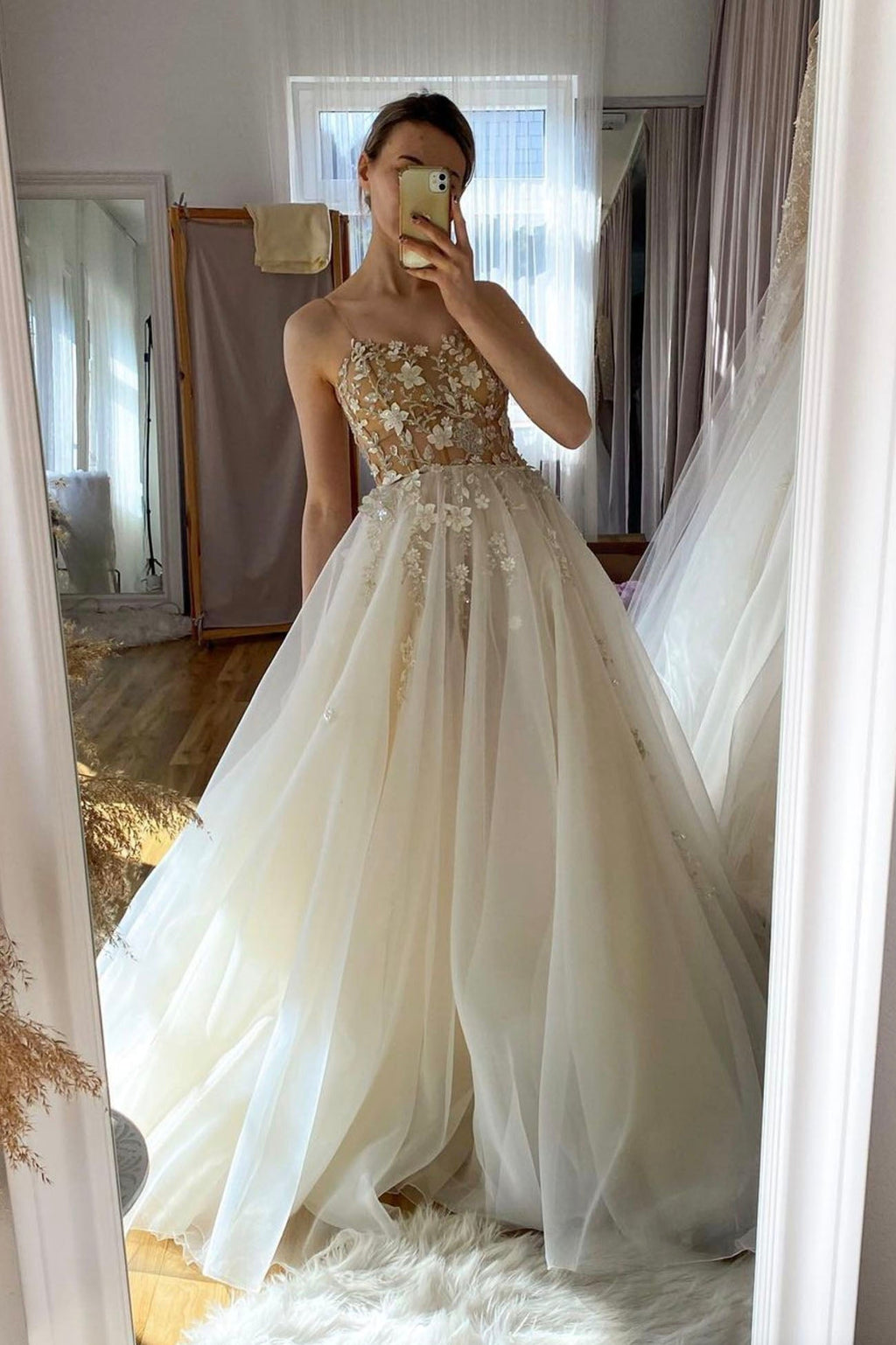 Romantic Wedding Dress Flowy Floral Long Tulle Formal Dress