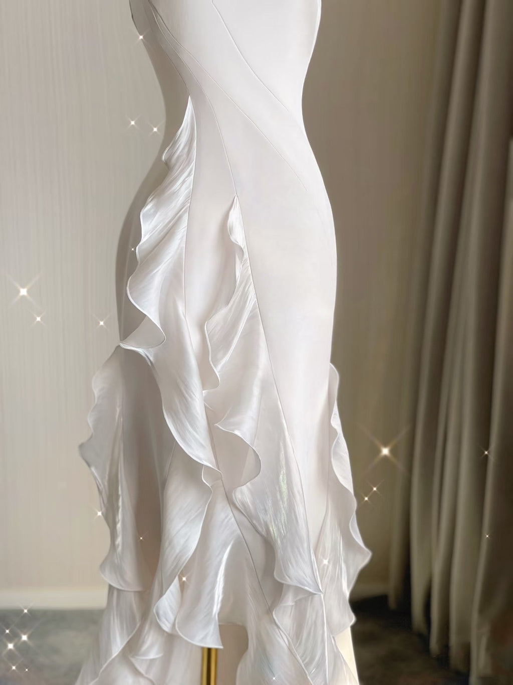Sexy Mermaid Scoop Satin Night Party Dress White Long Wedding Guest Dresses