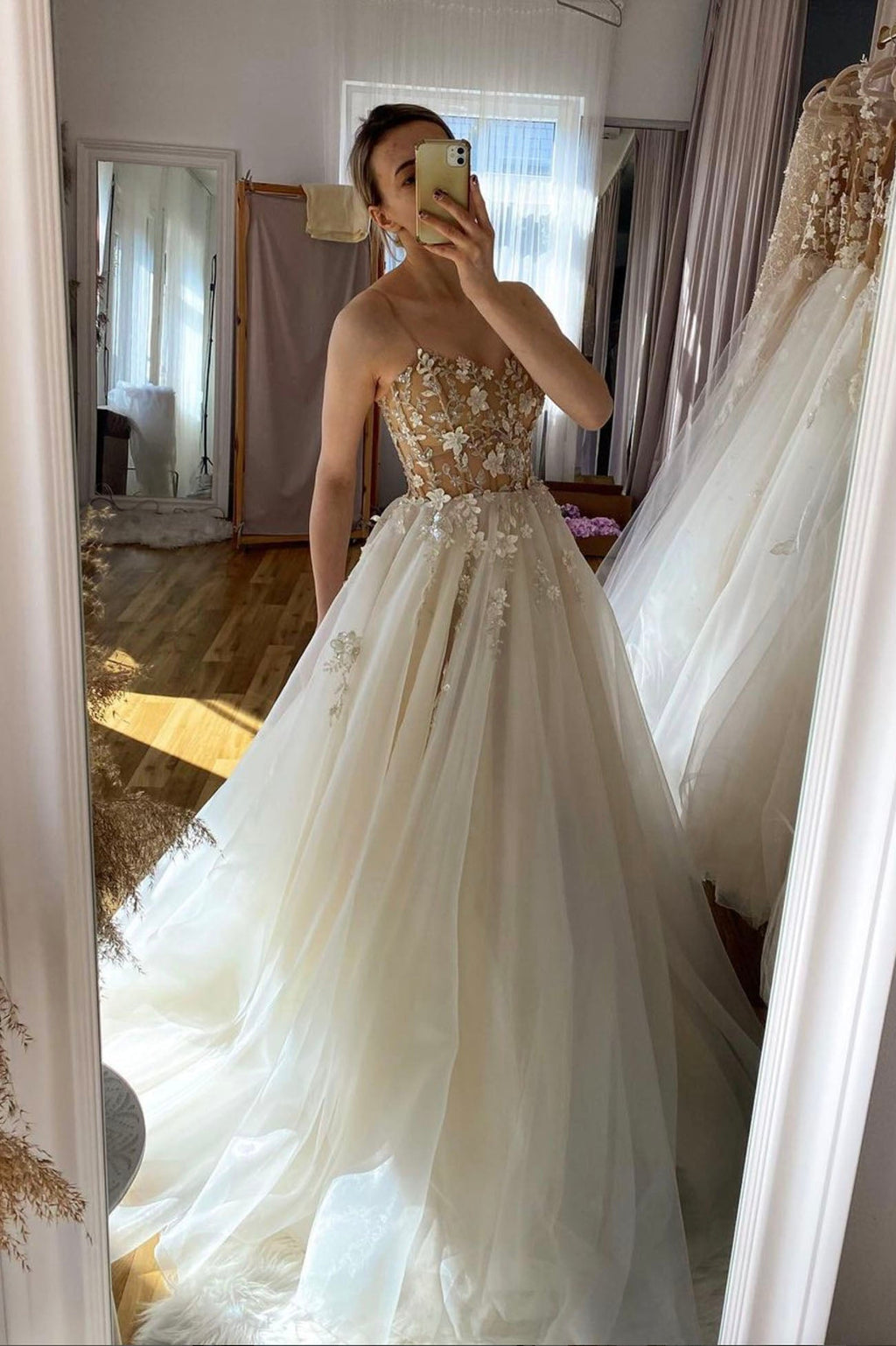 Romantic Wedding Dress Flowy Floral Long Tulle Formal Dress