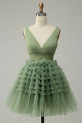 Charming Green Tulle V-neck Design A-line Tulle Homecoming Dress TP3643